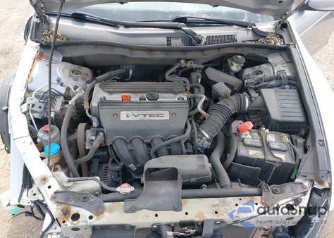 2008 Honda Accord 2.4 Lx z USA, uszkodzony, nr VIN 1HGCP26398A136320